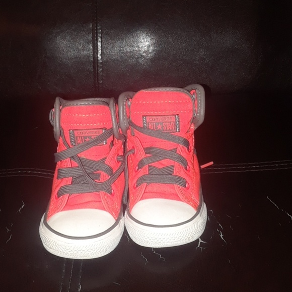 Converse Other - Orange toddler converse size6c